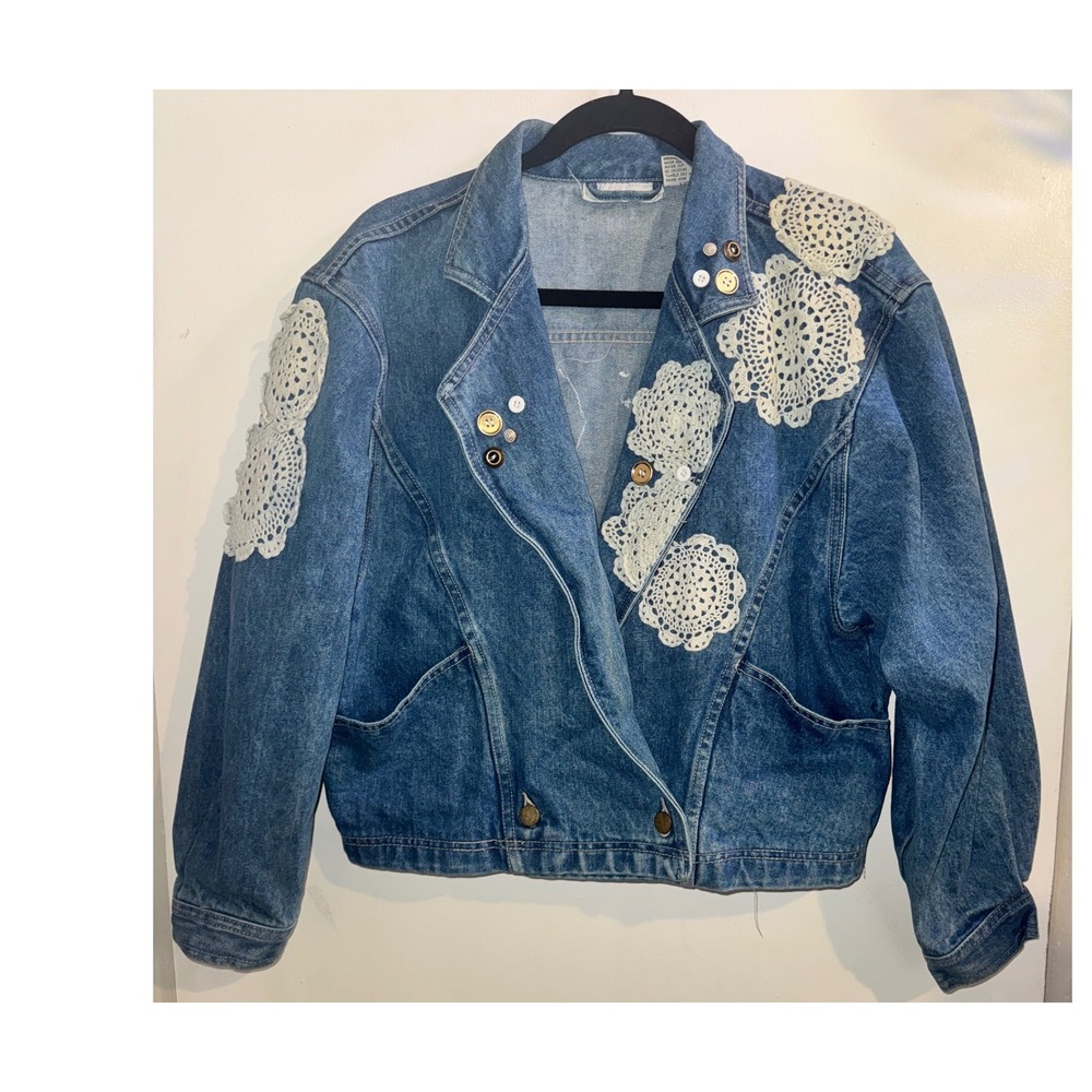 Vtg 90s Crochet Lace Applique Denim Jacket Medium Wash Boho Cottagecore M